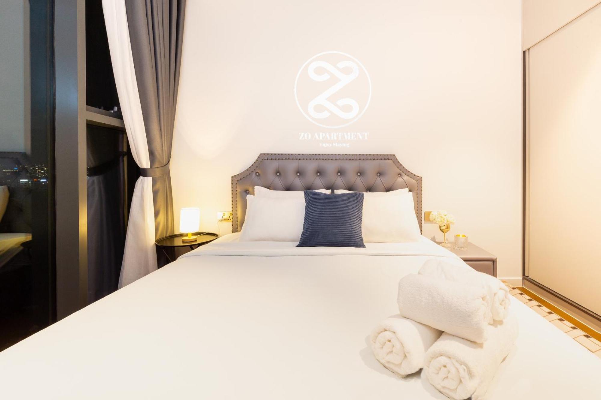 The Opera Apartment Cental Saigon Free Pool-Gym-Sauna Room- Golf Mini Thành Pho Ho Chí Minh Esterno foto
