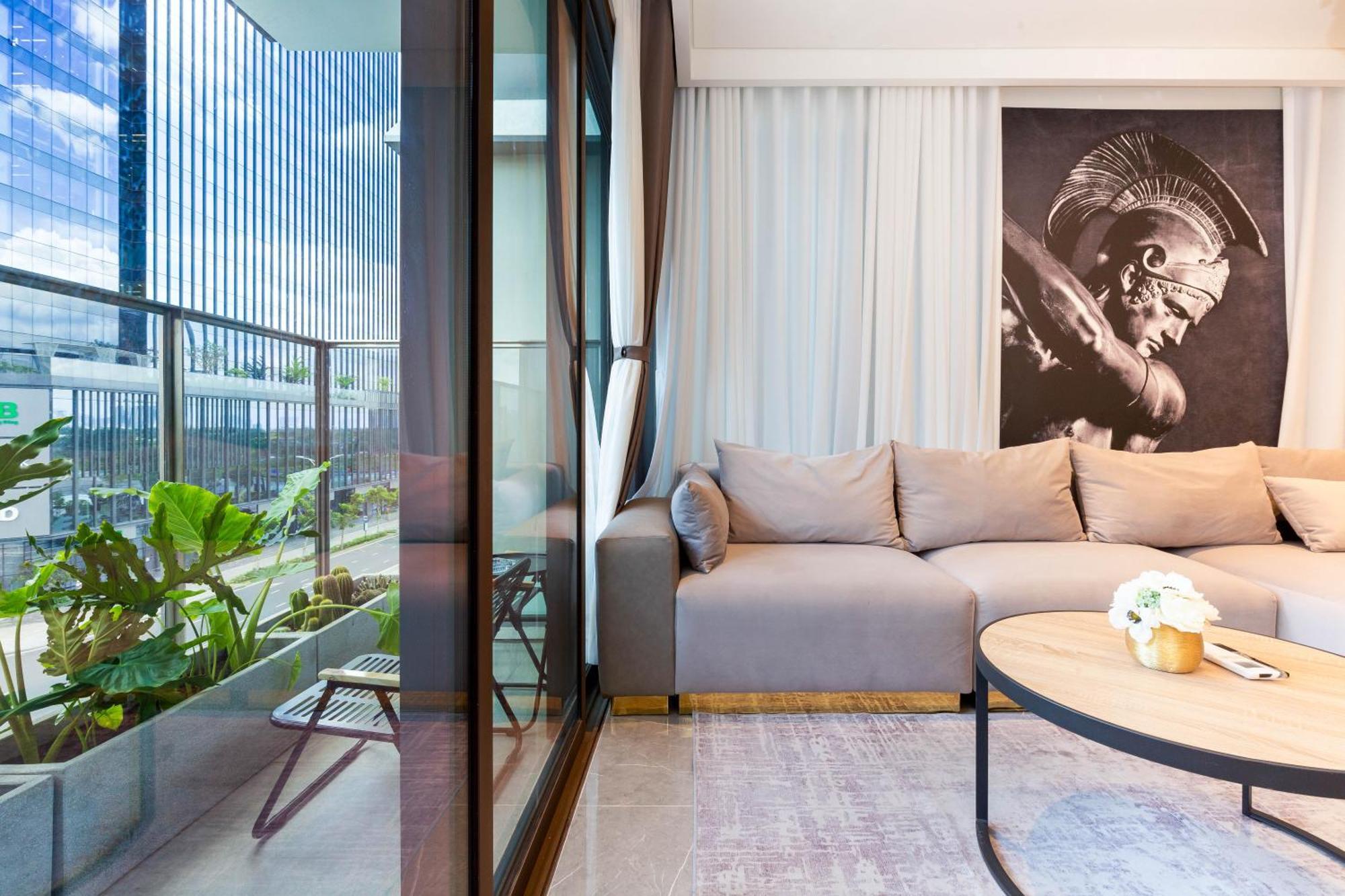 The Opera Apartment Cental Saigon Free Pool-Gym-Sauna Room- Golf Mini Thành Pho Ho Chí Minh Esterno foto
